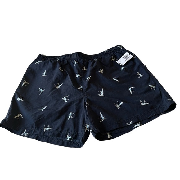 Nautica men's swim trunks bathing suit NWT SZ XXL navy blue with Lighthouses - Picture 1 of 10